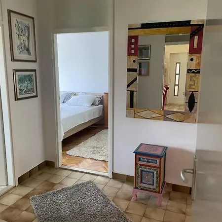 Stella Apartmán